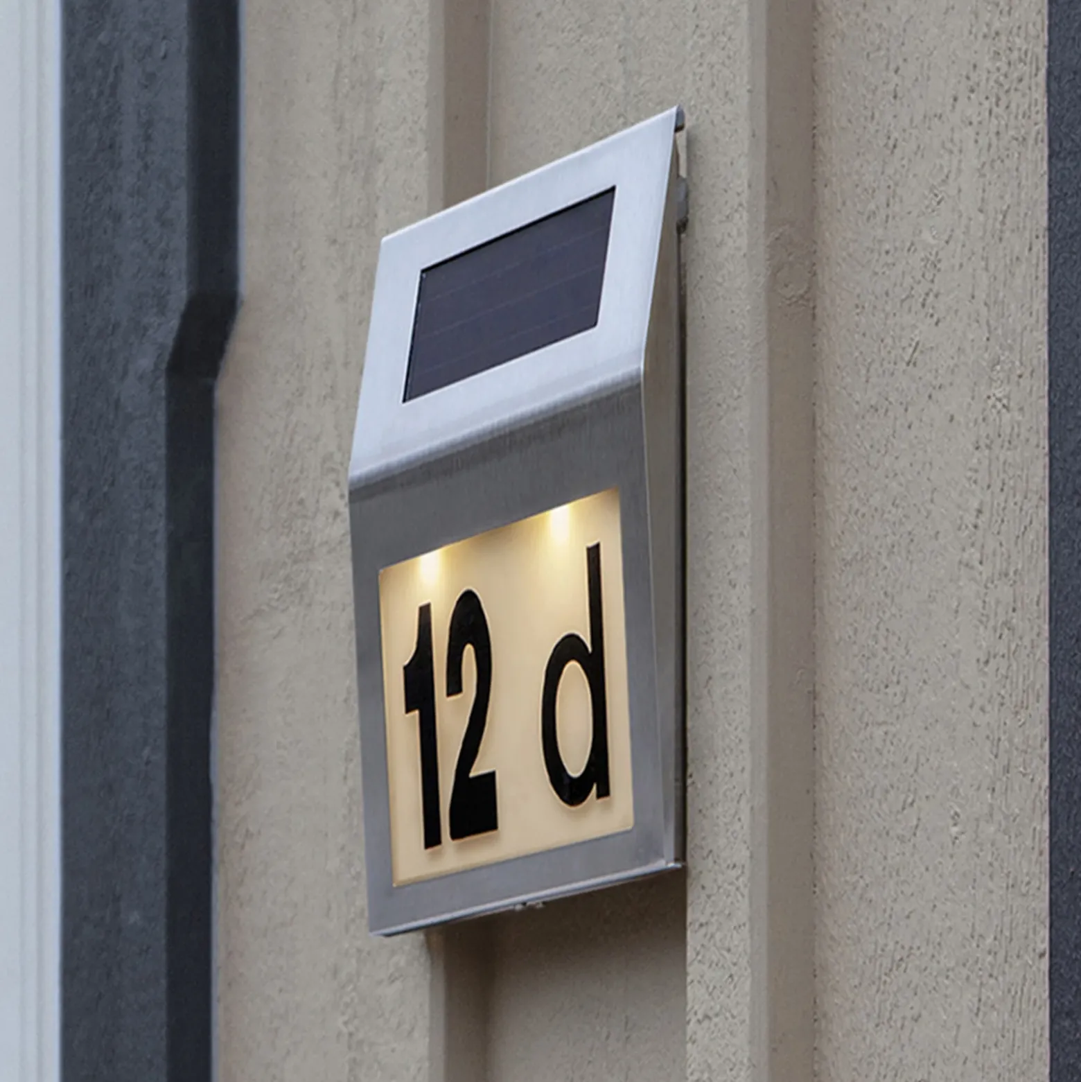 Aplique con número de casa solar LED Wally