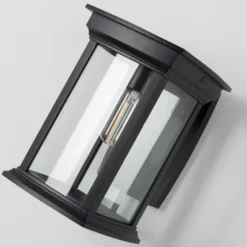 Aplique de exterior Carlton con pantalla de cristal