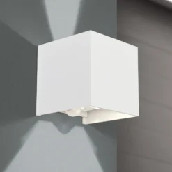 Aplique de exterior LED Cube-S, blanco, metal, detector de movimiento