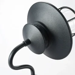 Aplique de exterior Lindby Kyan, altura 40 cm, negra, IP44, E27