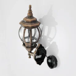 Aplique de exterior Lindby Nadesha, altura 47 cm, dorado cepillado