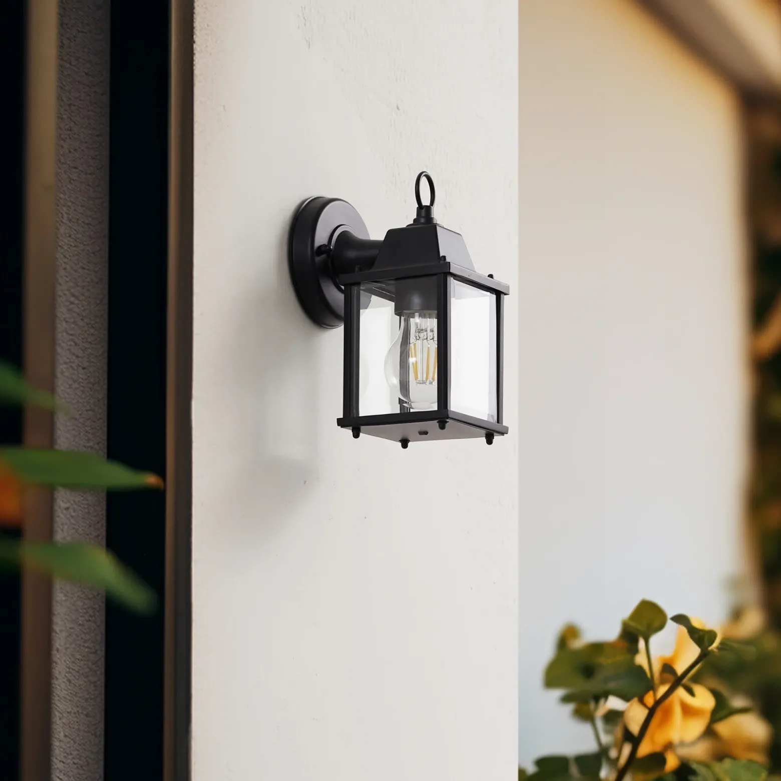 Aplique de exterior Lindby Rurik, negro, cristal, aluminio, E27