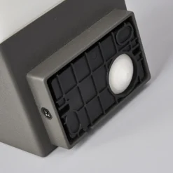 Aplique de exterior Lucande Kiran, gris, metal, IP44, E27