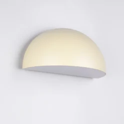 Aplique de exterior MAAS, color crema, ancho 27 cm, metal, IP44