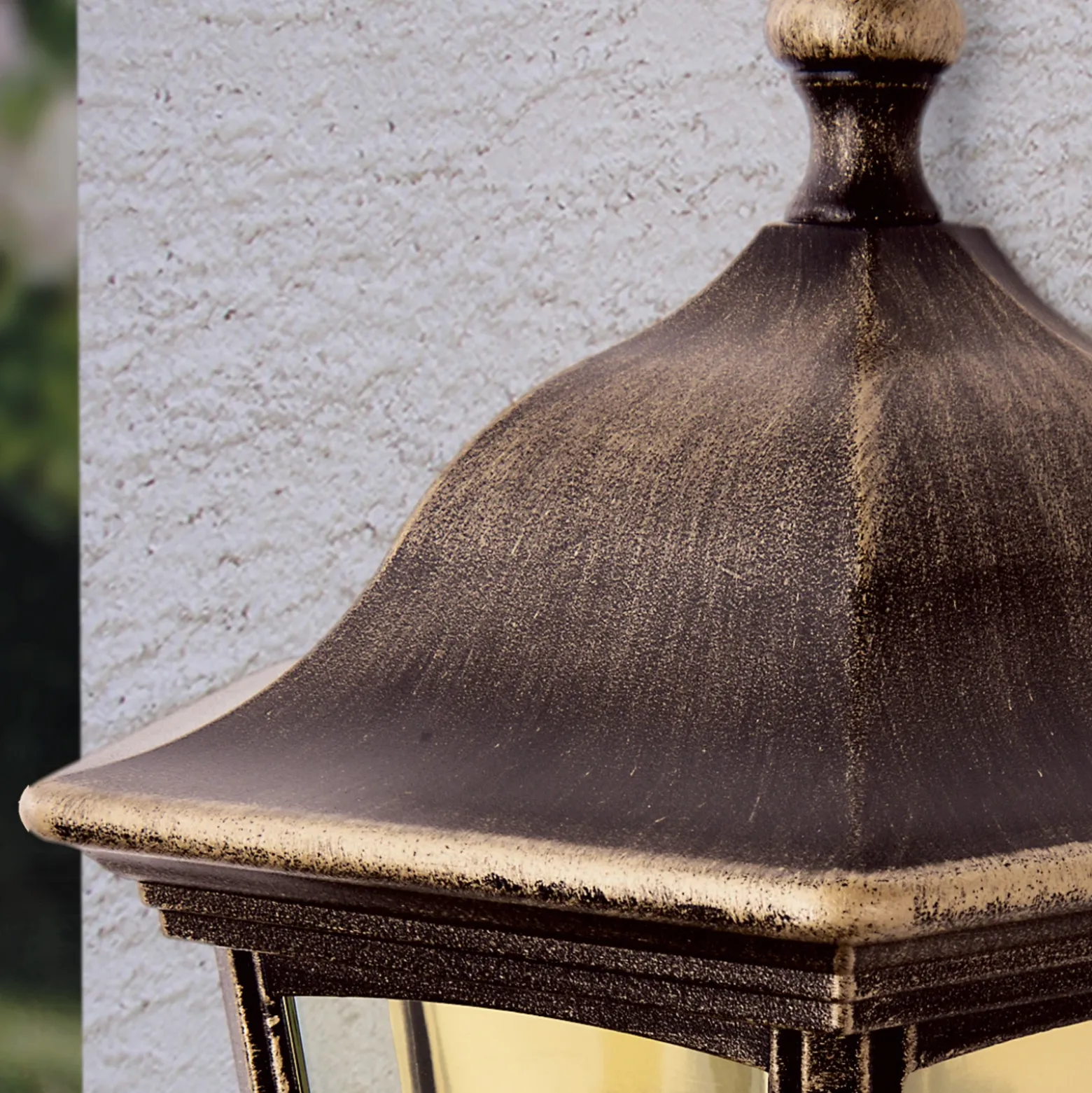 Aplique de exterior Puchberg, directo, negro-oro