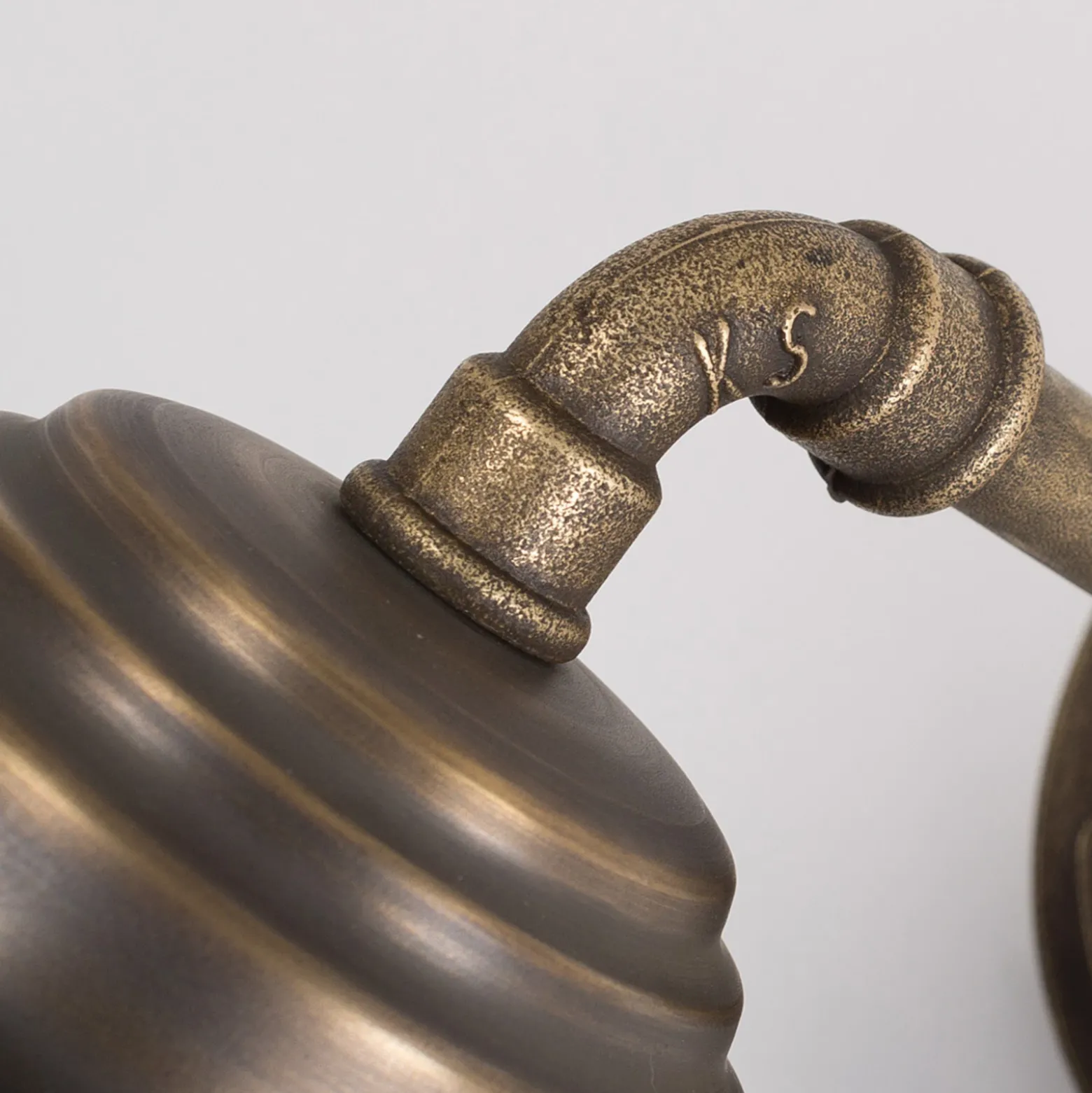 Aplique de exterior Tours en forma de farol, Bronz