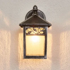 Aplique de exterior Winchcombe, negro/transparente, IP44