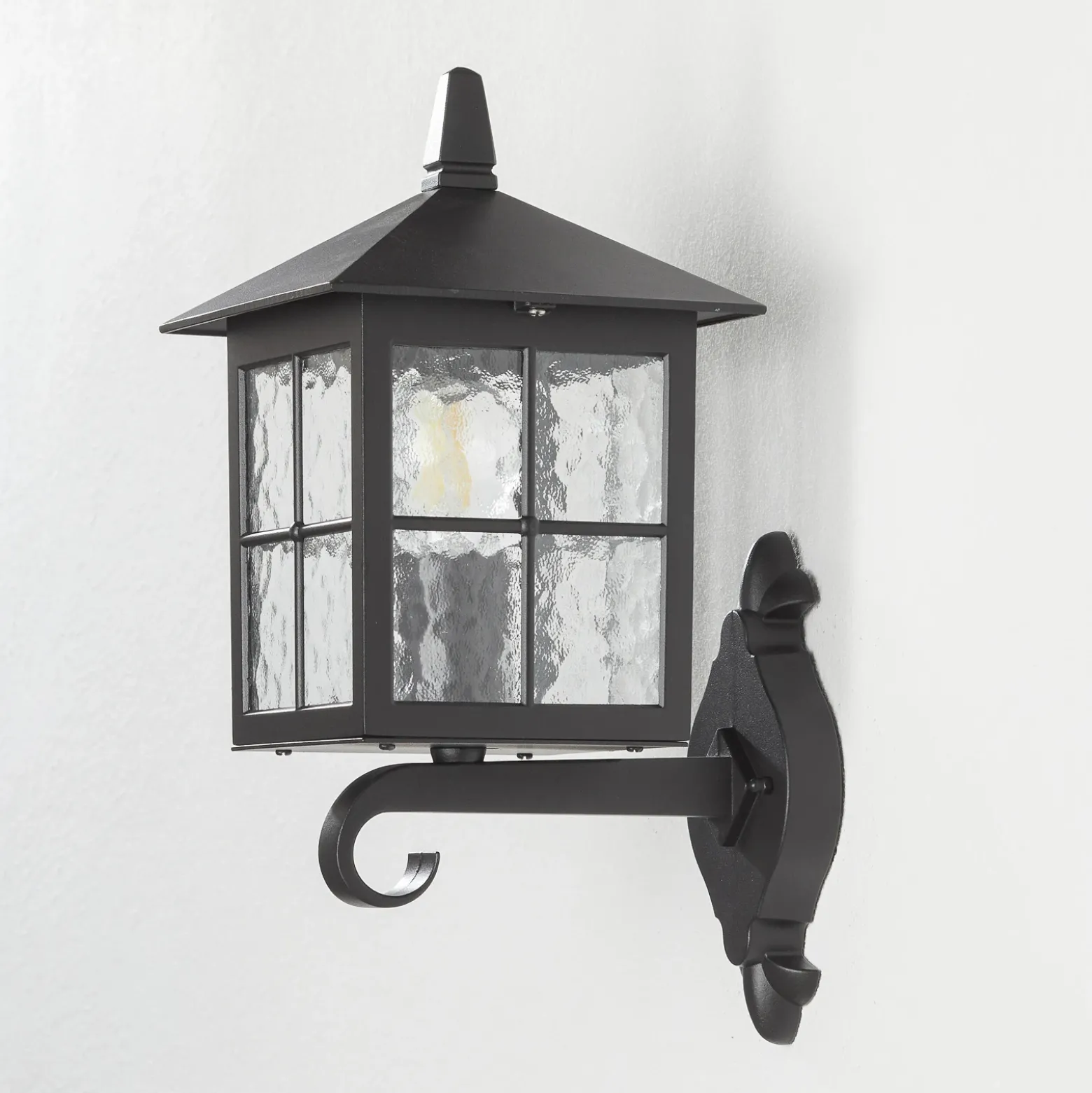 Aplique de exterior Winchester BL17, farol arriba