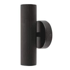 Aplique de pared Hubble de Globen Lighting, negro, altura 21 cm, IP44