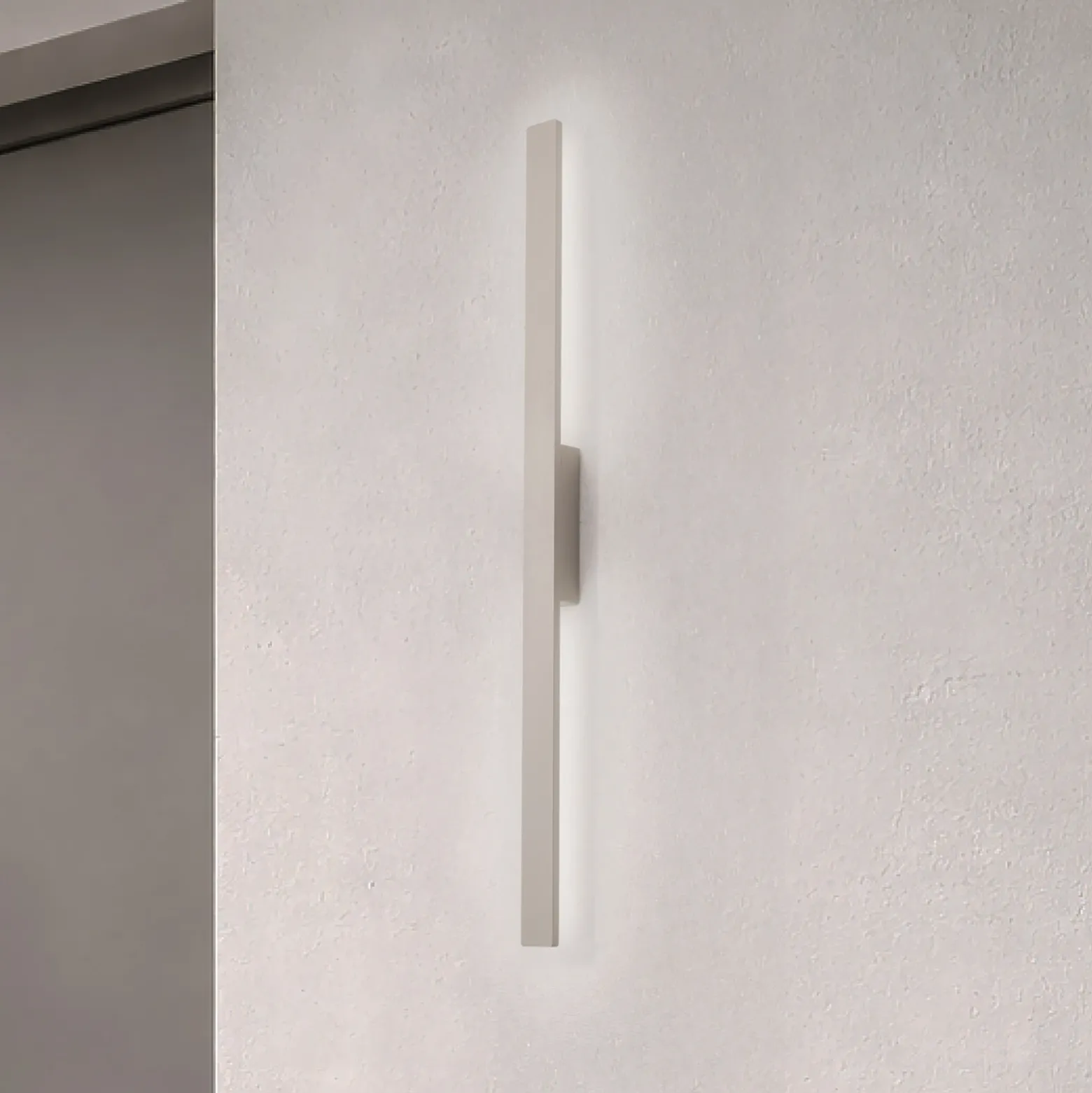 Aplique de pared LED Demi M, arena, aluminio, altura 100 cm, IP54