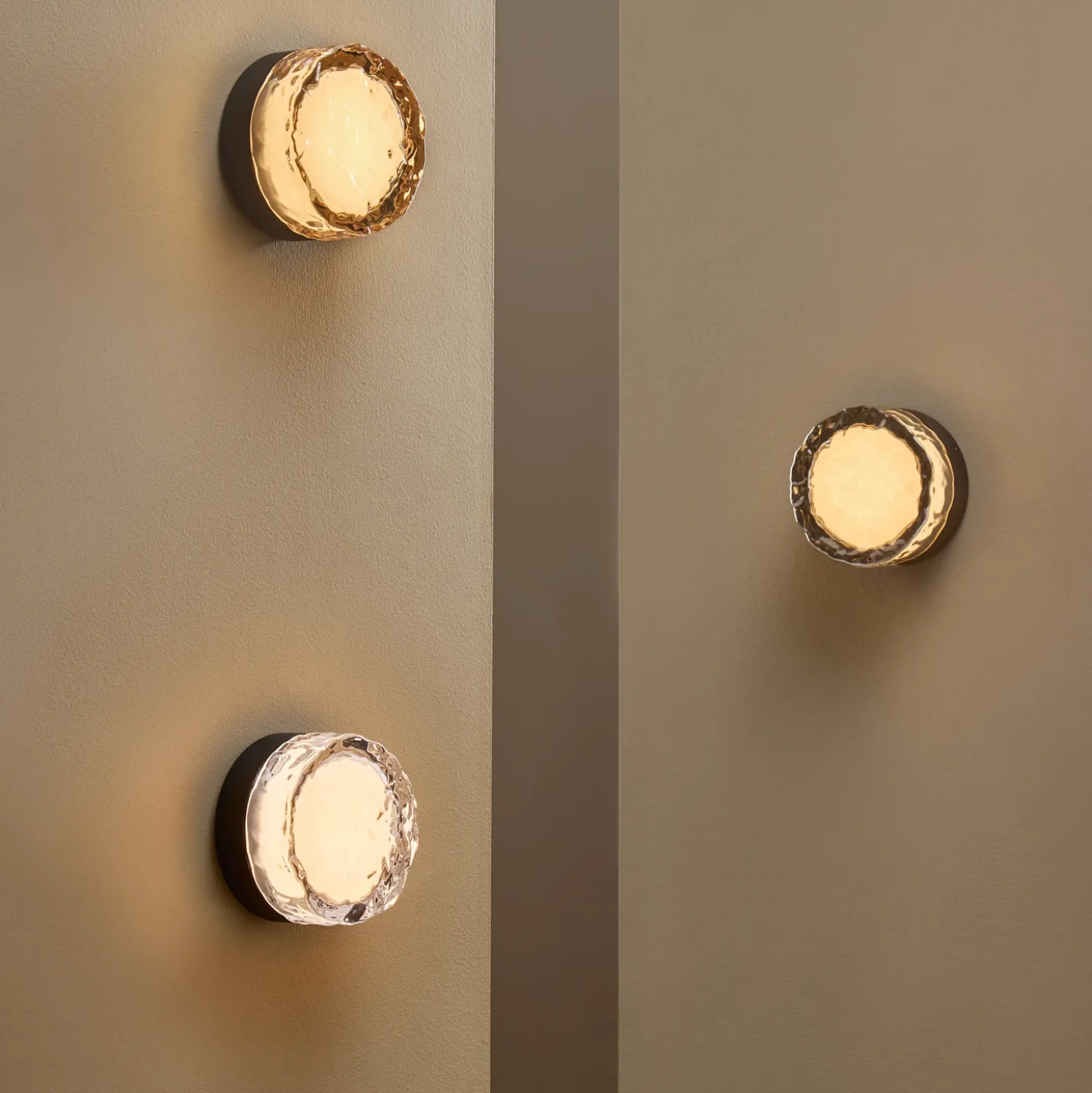 Aplique de pared LED LOOM DESIGN Otto Ice ámbar, 13 cm, CCT, IP65