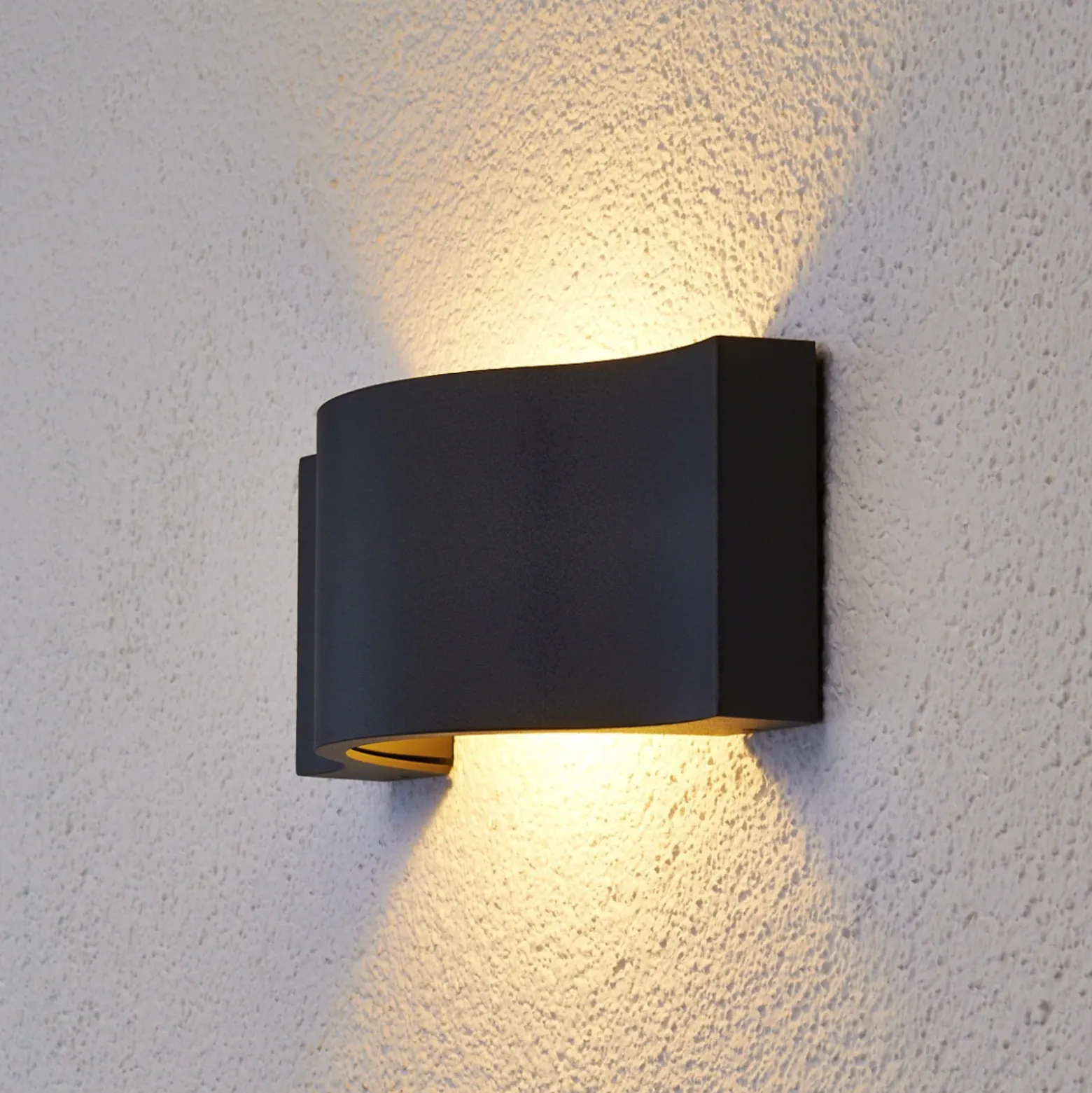 Aplique de pared LED Lucande Jace, antracita, metal, 28 cm, IP54