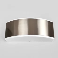 Aplique de pared Pacon de acero inoxidable para exteriores