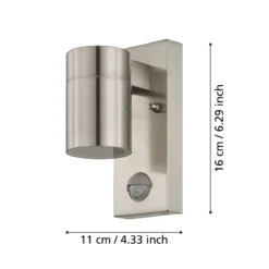 Aplique de pared Riga 5 en color acero inoxidable, 16 cm, sensor de acero
