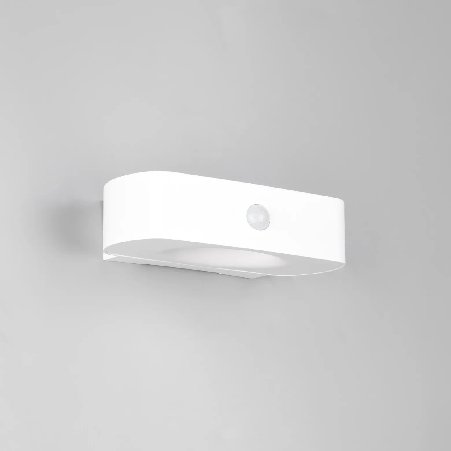 Aplique de pared solar Bilbao, blanca, altura 6 cm, sensor, arriba/abajo