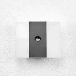 Aplique LED con sensor para pared de exterior Kumi, grafito, IP44