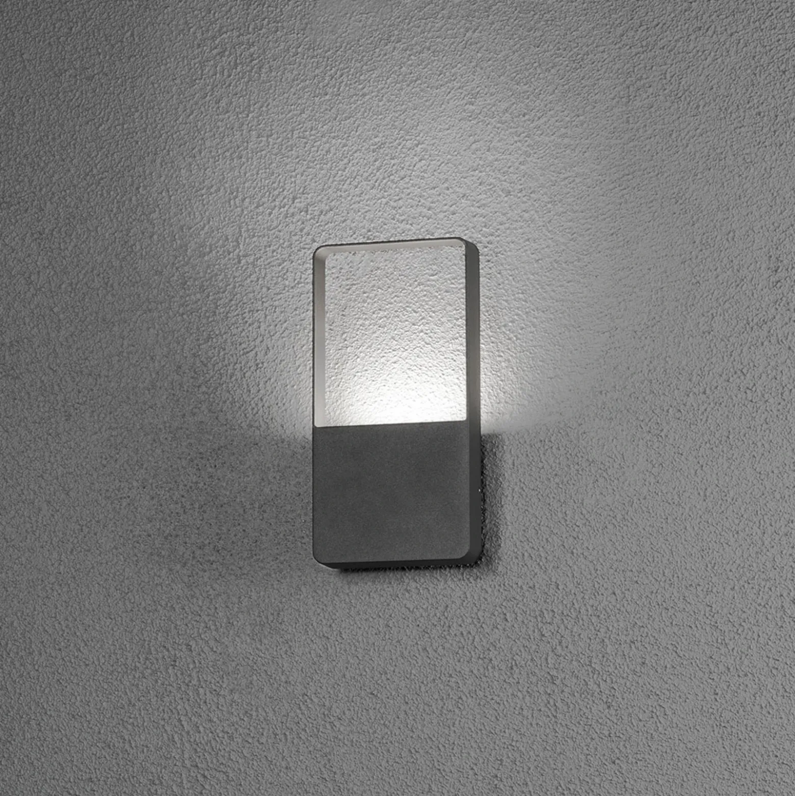 Aplique LED de exterior de vanguardia Matera