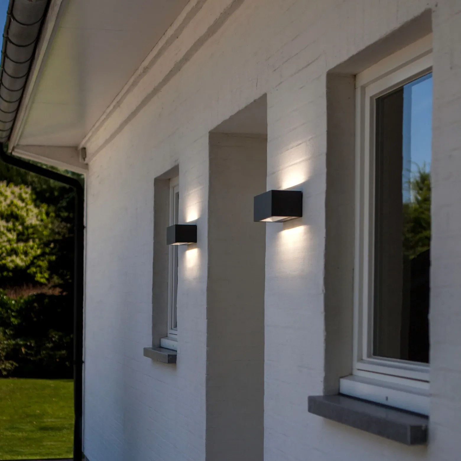 Aplique LED de exterior Gemini 22 cm 3.000K, negro
