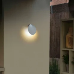 Aplique LED de exterior Lotus en blanco