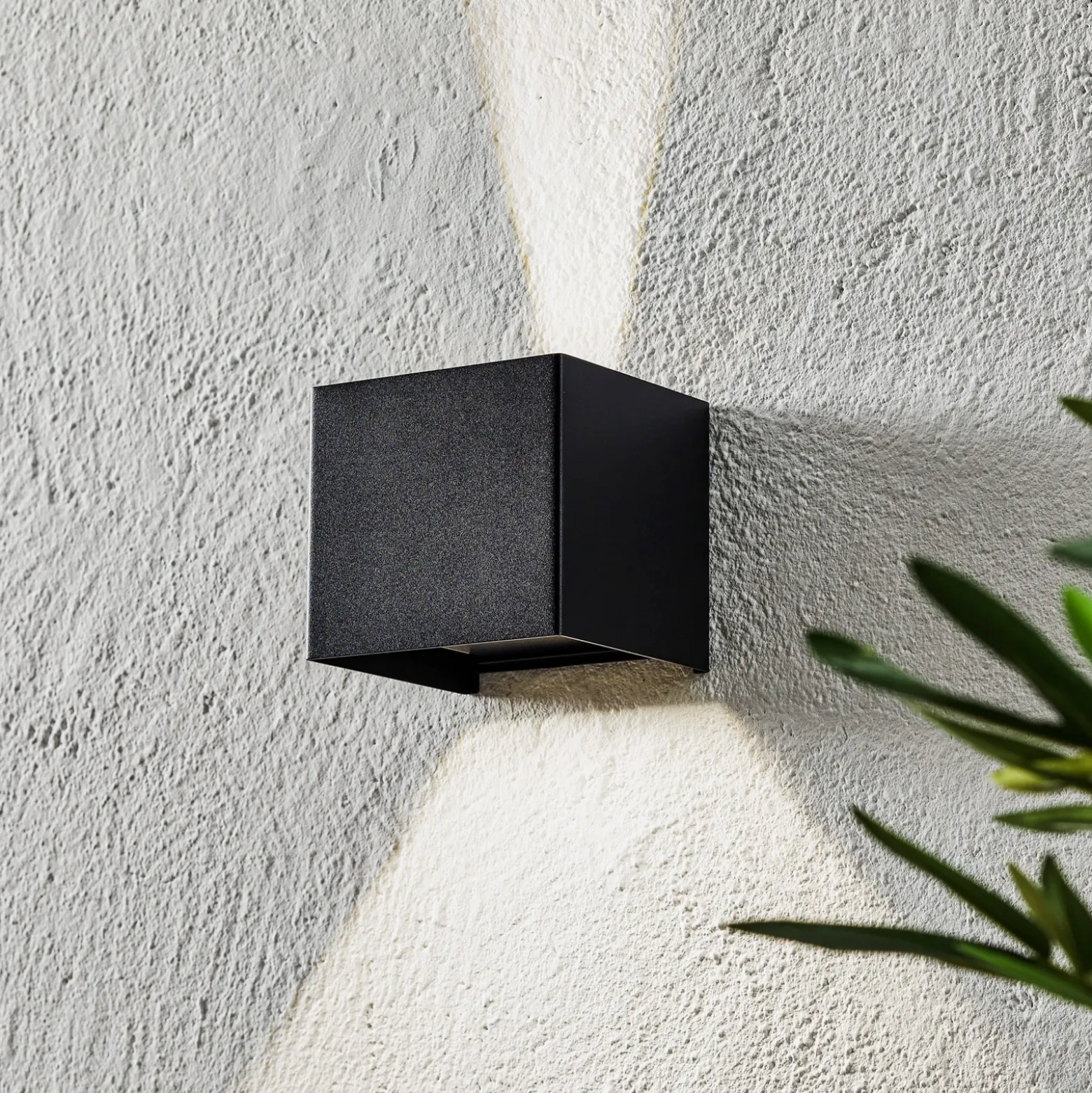Aplique LED de exterior Wall, cúbico, negro