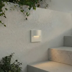 Aplique LED empotrable Lindby Alune, blanca, curvada, 8 x 8 cm, IP65