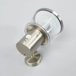 Aplique LED para exterior Antje de Lindby, detector de movimiento, IP44