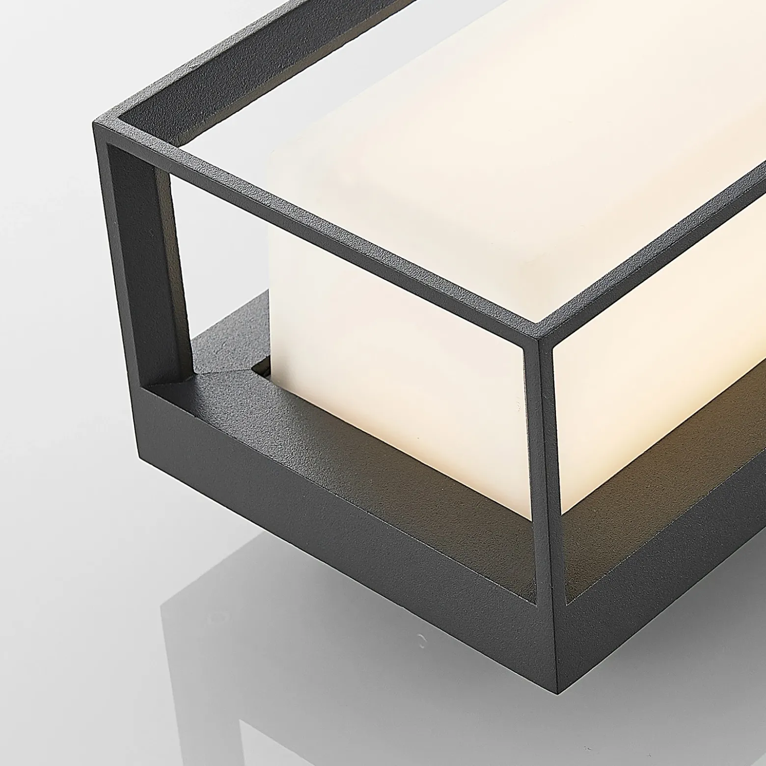 Aplique LED para exterior Arcchio Ismera, antracita/ópal, IP65