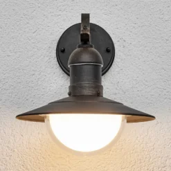 Aplique LED para exterior Clea de Lindby, anchura 24 cm, metal