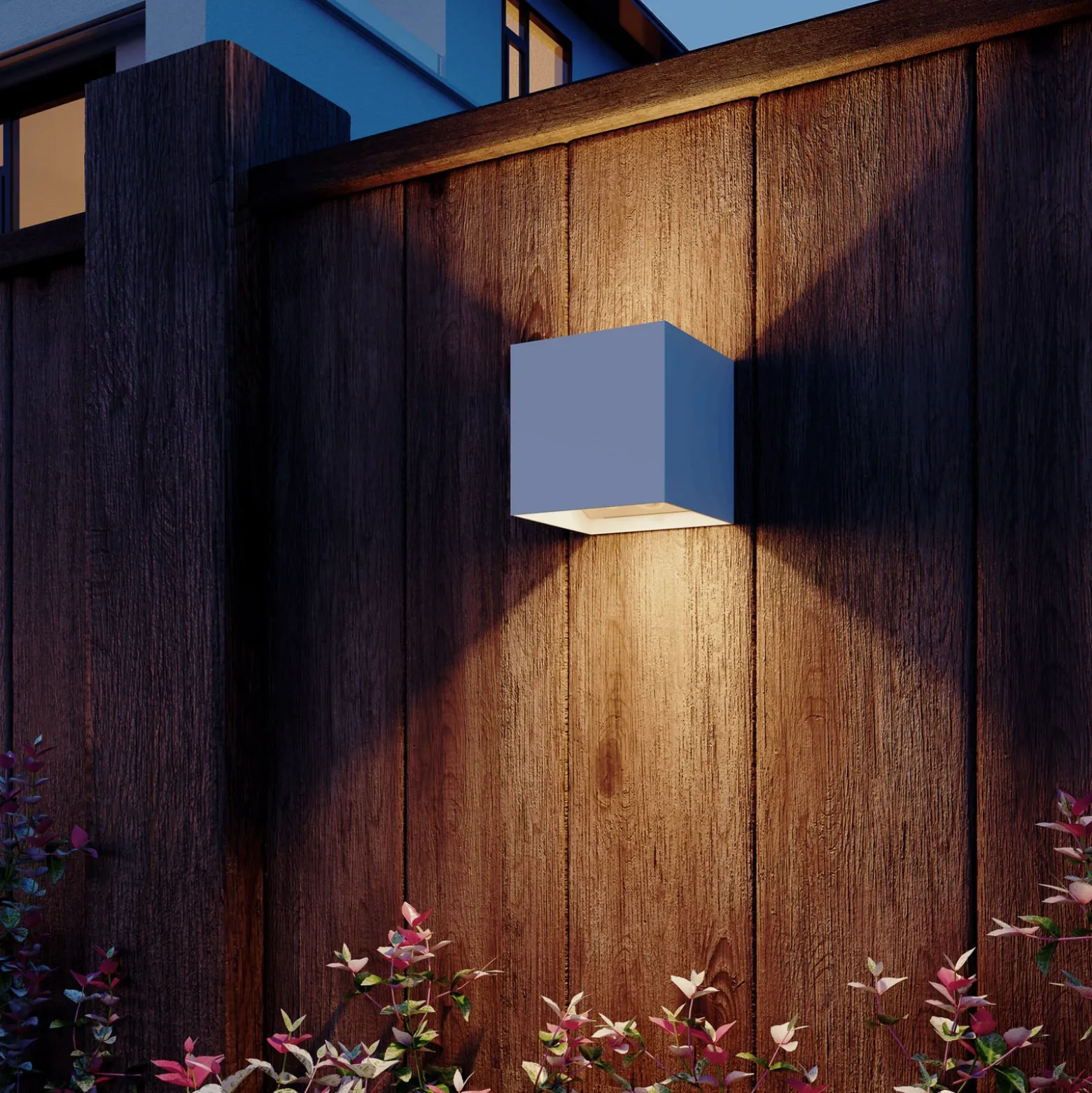 Aplique LED para exterior con sensor y batería recargable Volterra de Calex,