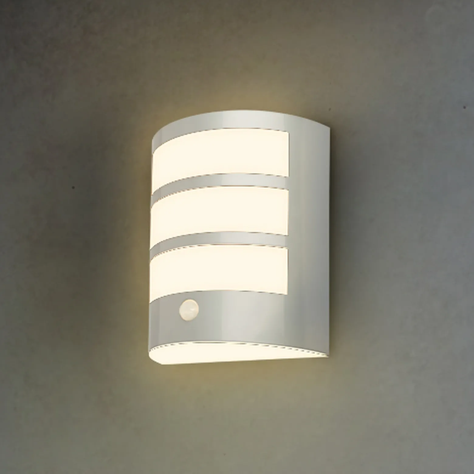 Aplique LED para exterior con batería 3795014, color cromo, sensor, IP44