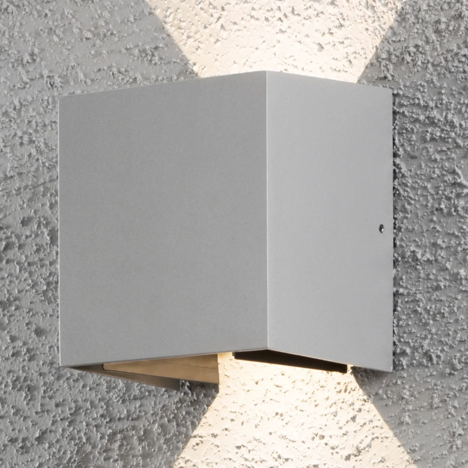Aplique LED para exterior Cremona 13 cm gris