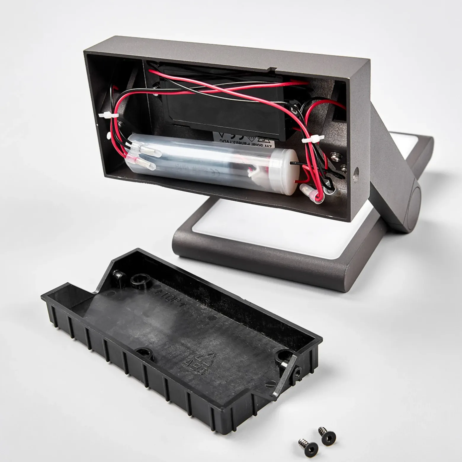 Aplique LED para exteriores Valerian solar