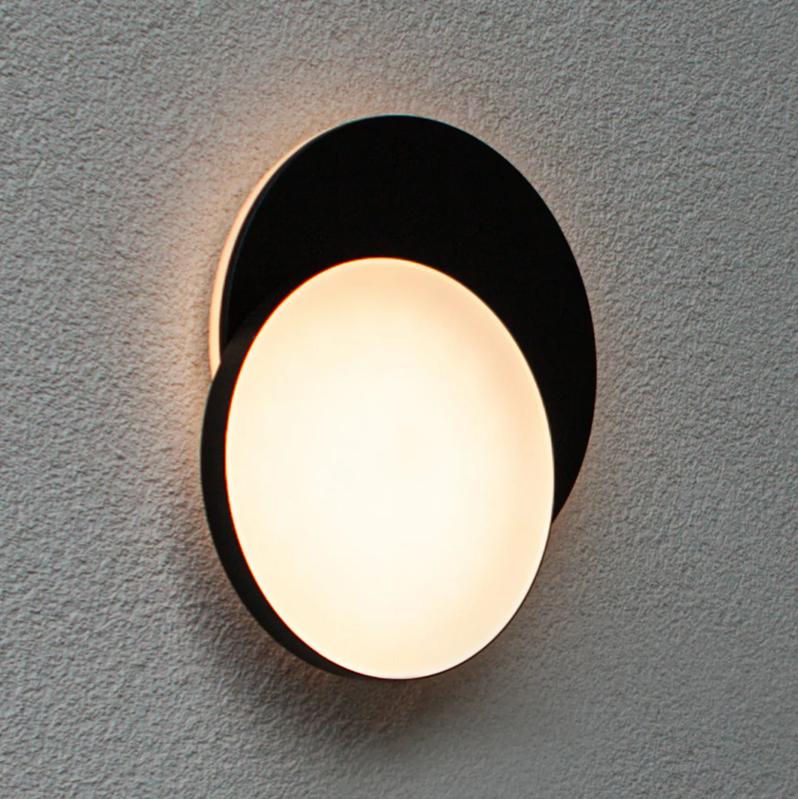Aplique LED para exterior Goleta, negro, forma variable, CCT