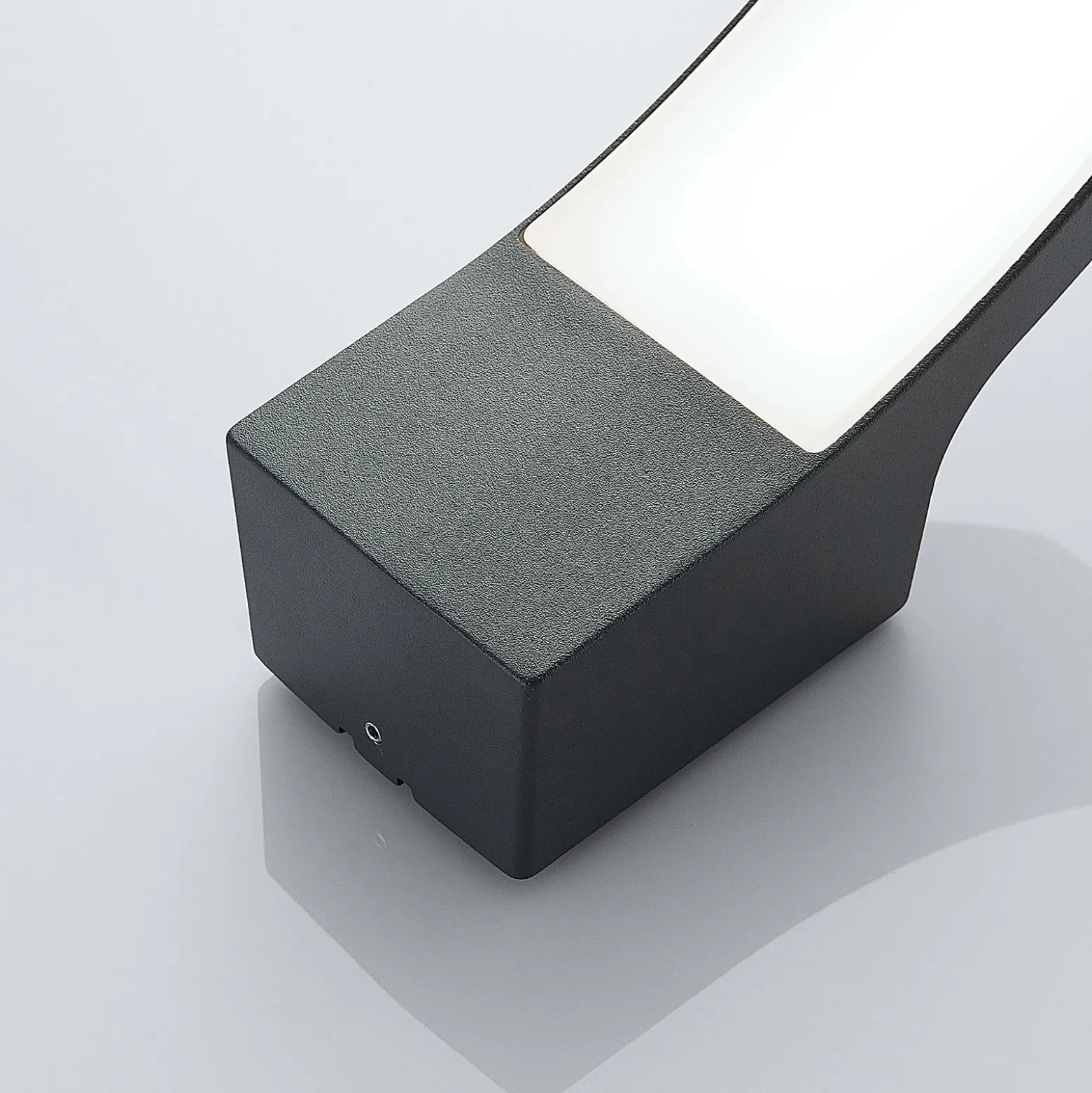 Aplique LED para exterior Ilvita de Lindby, antracita, metal, IP54