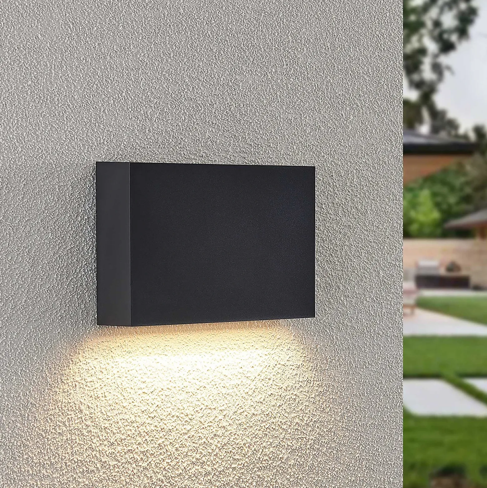 Aplique LED para exterior Jarte de Lindby, 20 cm, down, gris, IP65