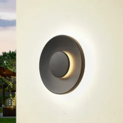 Aplique LED para exterior Kayana de Lucande, negro, aluminio, 24 cm