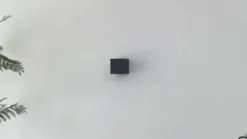 Aplique LED para exterior Lindby Smart Dara, gris, angular, CCT RGB, Tuya