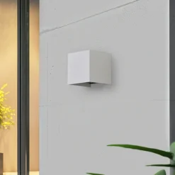 Aplique LED para exterior Lindby Smart Dara, 10 cm, blanco, CCT Tuya