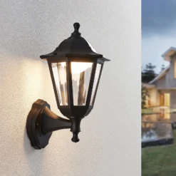Aplique LED para exterior Lindby Iavo, negro, farol, 38 cm