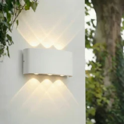 Aplique LED para exterior Lindby Ithan, 3 luces, blanco, 17 cm