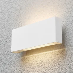 Aplique LED para exterior Lindby Safira, metal, arriba/abajo, IP44