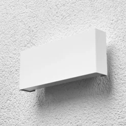 Aplique LED para exterior Lindby Safira, metal, arriba/abajo, IP44