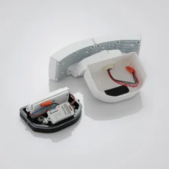 Aplique LED para exterior Lindby Nikias, 30 cm, sensor, 2 luces, blanco
