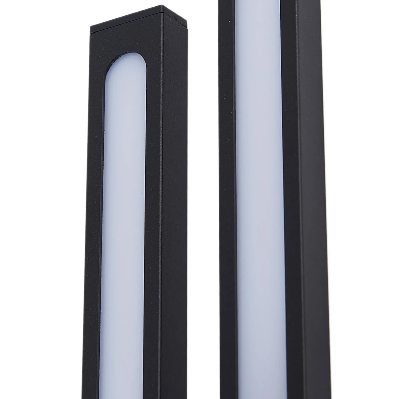 Aplique LED para exterior Lindby «Sakari», negro, aluminio, altura 59 cm