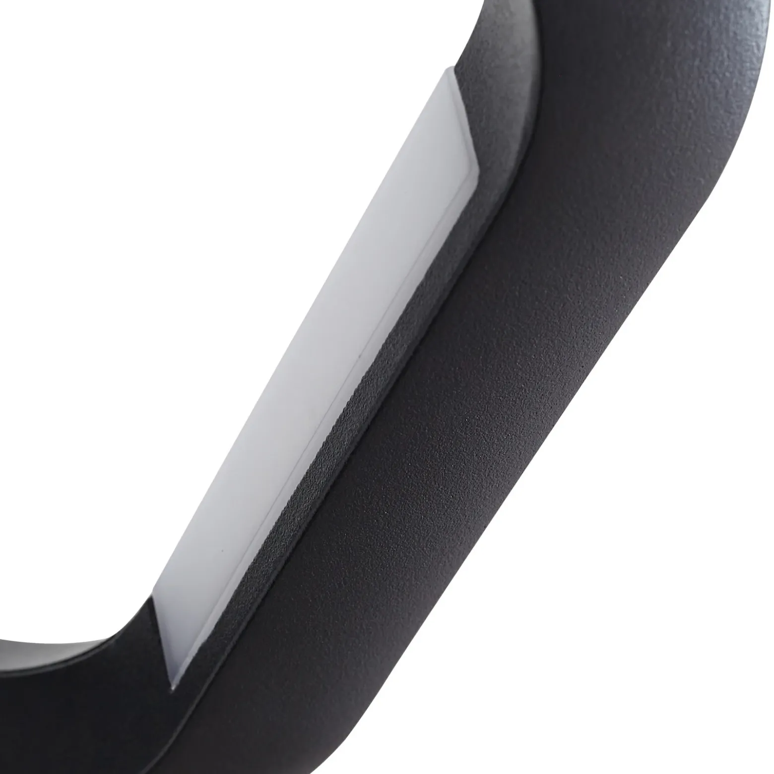 Aplique LED para exterior LOOP de Lucande, negro, IP44, metal
