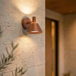 Aplique LED para exterior Lucande Tabena, marrón, IP44, CCT