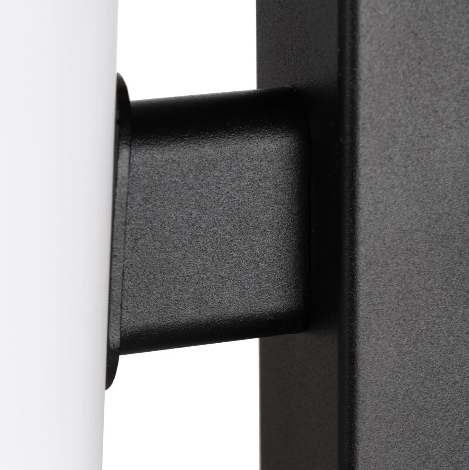 Aplique LED para exterior Lucande Jovra, negro, altura 32 cm