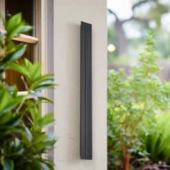 Aplique LED para exterior Lucande Melira, altura 100 cm, antracita