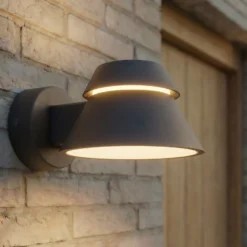 Aplique LED para exterior Lucande Moena, negra, de metal, IP44