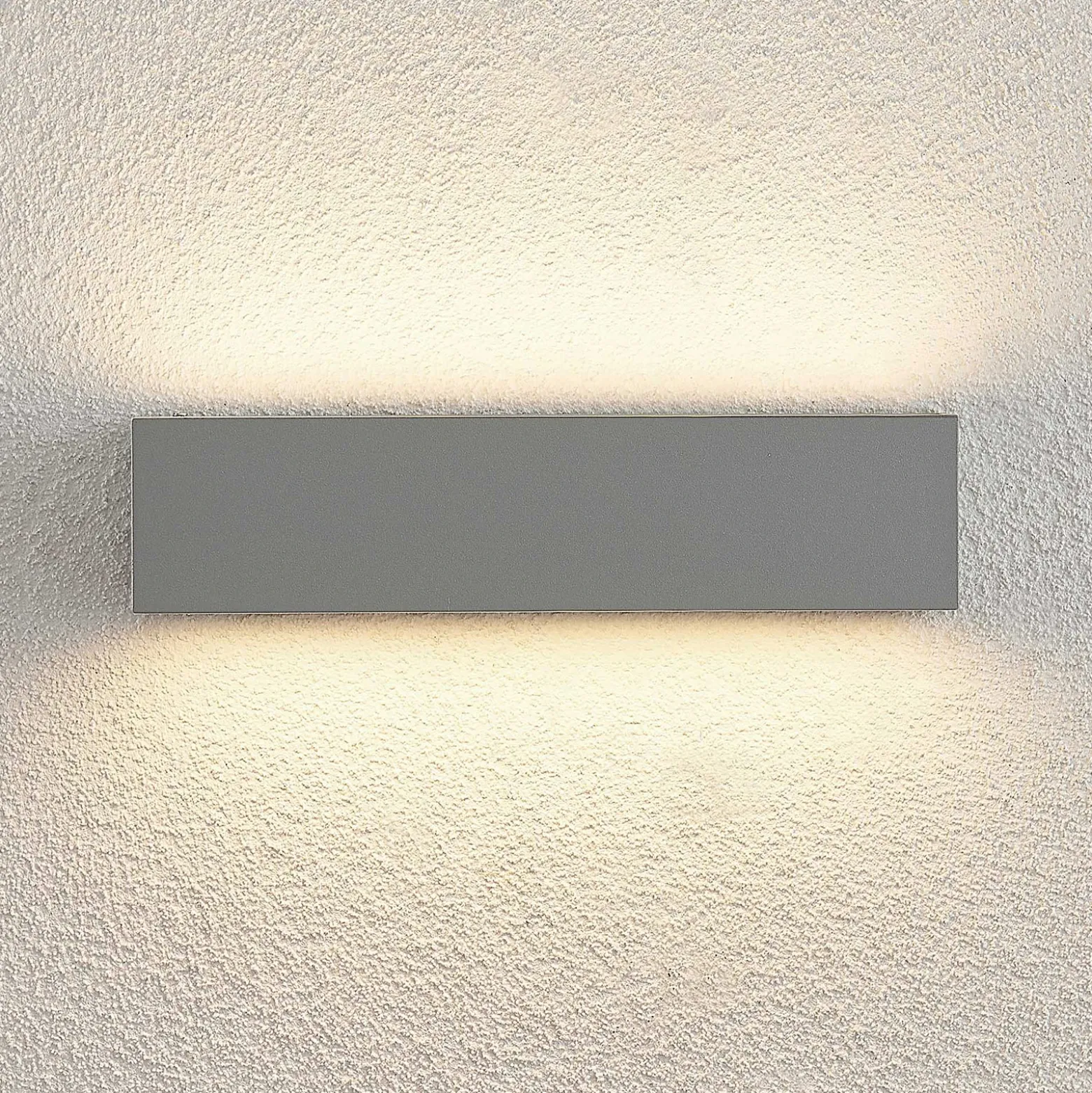 Aplique LED para exterior Lucande Lengo, 25 cm, plateada, luz hacia arriba y